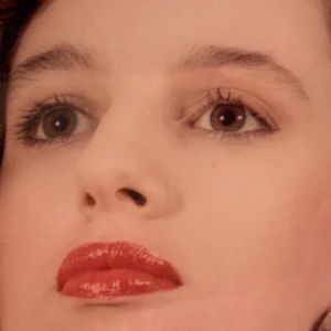 Meet your Posher, Deborah